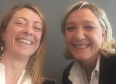 Giorgia Meloni come Marine Le Pen: nasce a Milano Destra Sociale