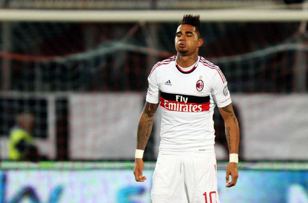 Boateng, l’agente: “Firma con il Milan solo se Mihajlovic dà l’ok” Boateng, l’agente: “Firma con il Milan solo se Mihajlovic dà l’ok”