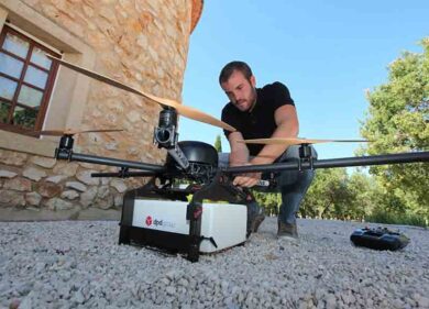 Usa, chi compra un drone dovrà registrarsi in un database