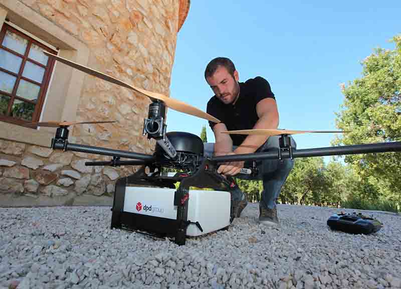 Usa, chi compra un drone dovrà registrarsi in un database Usa, chi compra un drone dovrà registrarsi in un database