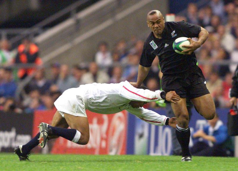 Rugby, Lomu è morto vicino alla bancarotta. E per i figli ora… Rugby, Lomu è morto vicino alla bancarotta. E per i figli ora…