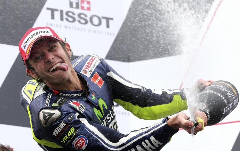 Valentino Rossi, il VR46 Racing Apparel fa l’accordo con Yamaha Valentino Rossi, il VR46 Racing Apparel fa l’accordo con Yamaha