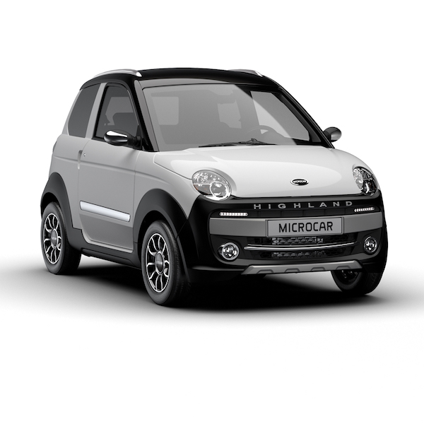 Minicar Liger: hai 16 anni? Ora viaggi in due Minicar Liger: hai 16 anni? Ora viaggi in due