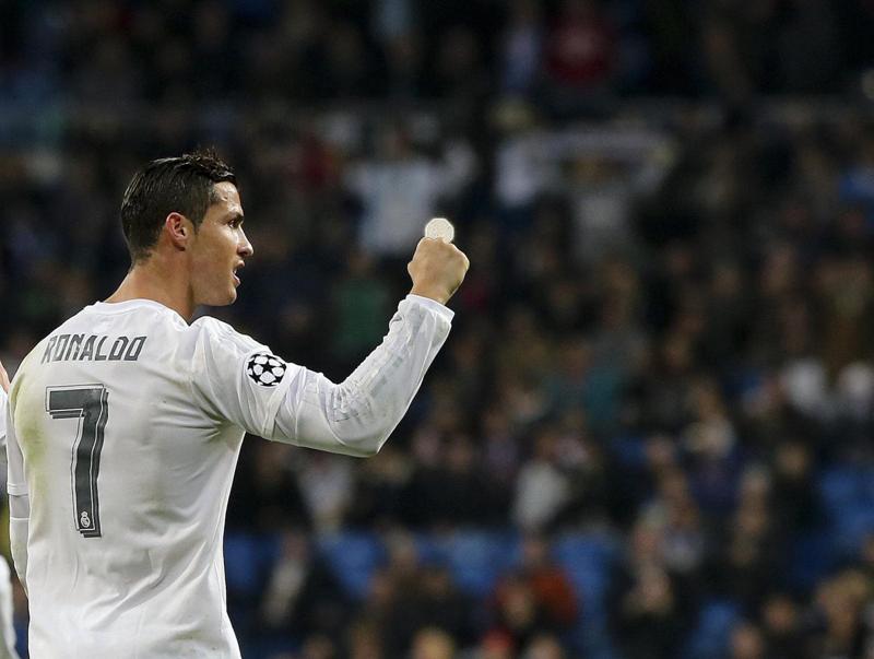 Real Madrid mostruoso: ne fa 10. Ma aiutino sul 2-2…
