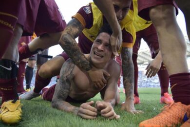 Roma, Iturbe dà l’addio: “Sofferto, pianto e gioito per questa maglia”