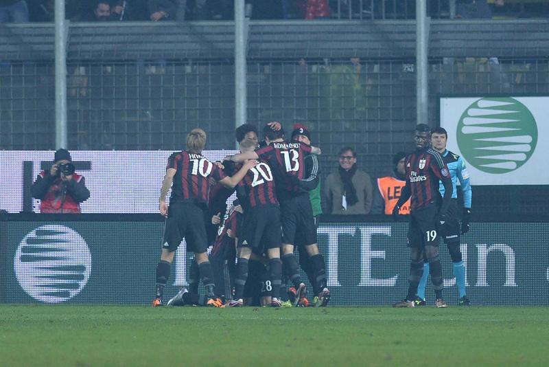 Milan, inferno e ritorno: 4-2 al Frosinone. Mihajlovic è salvo Milan, inferno e ritorno: 4-2 al Frosinone. Mihajlovic è salvo