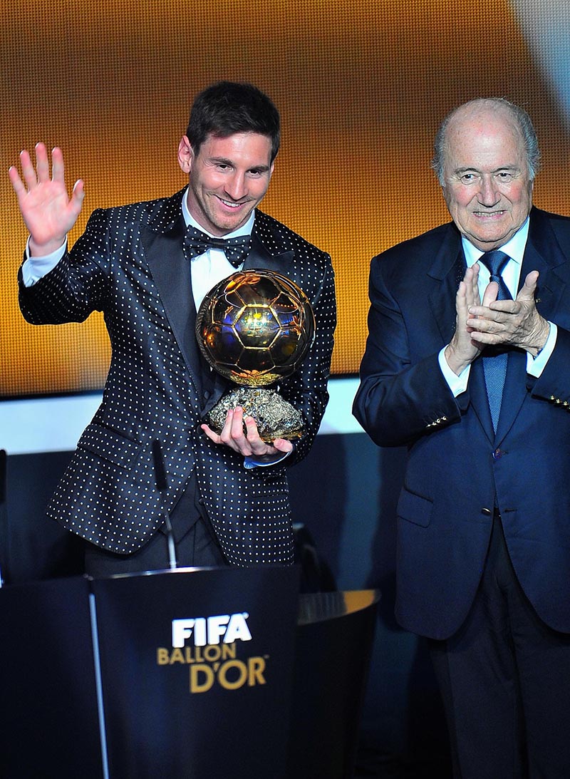 Fifa, Blatter e Platini squalificati per 8 anni. Michel, bye presidenza Fifa, Blatter e Platini squalificati per 8 anni. Michel, bye presidenza