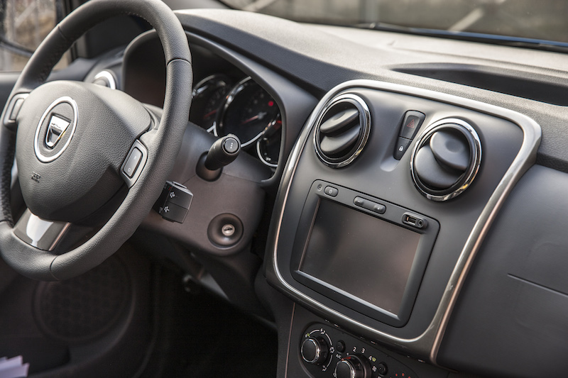 Dacia Sandero Stepway turbo GPL, lo stile di un SUV e la praticità di una berlina di famiglia Dacia Sandero Stepway turbo GPL, lo stile di un SUV e la praticità di una berlina di famiglia