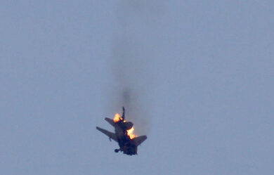 India: aereo precipita a New Delhi, morti 10 militari