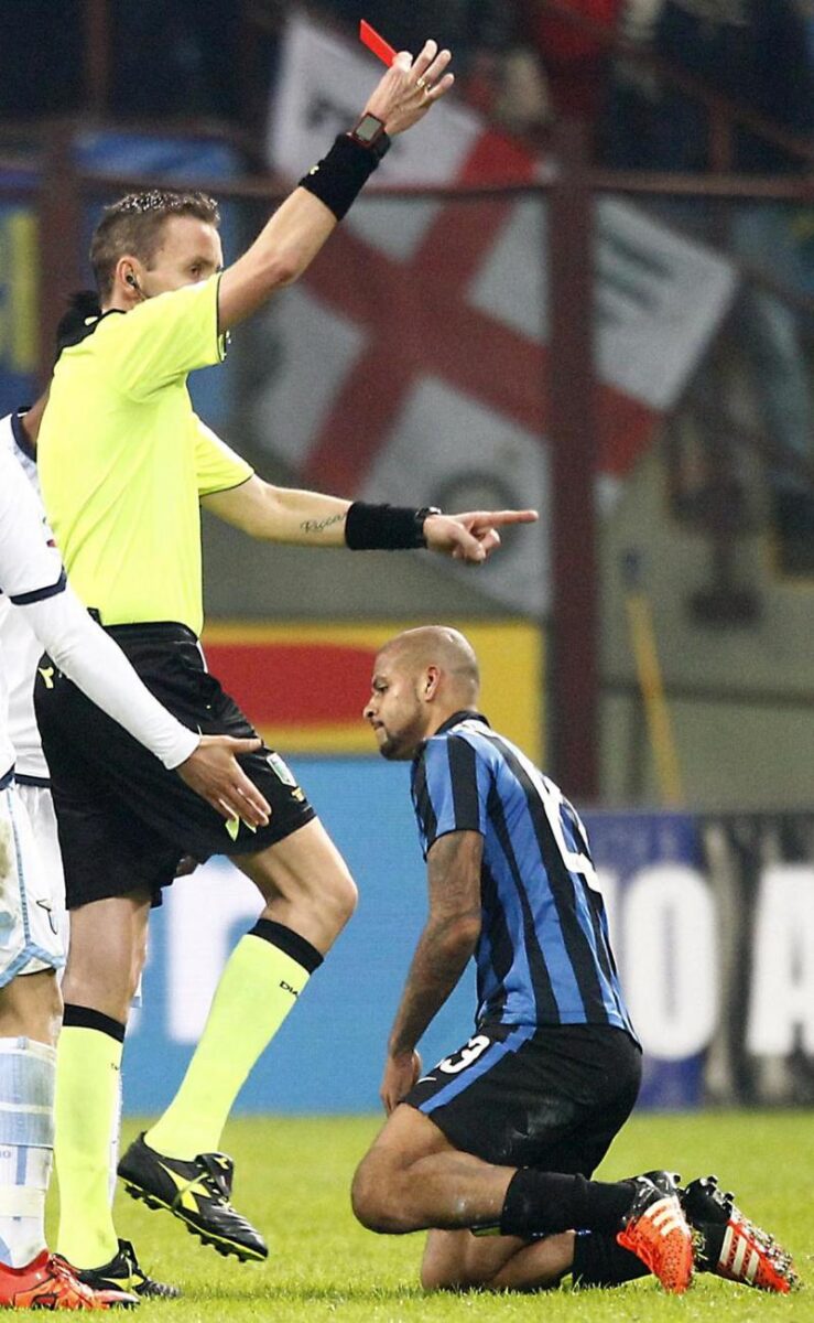 Serie A. stangata del Giudice Sportivo a Felipe Melo. E Dzeko pure… Serie A. stangata del Giudice Sportivo a Felipe Melo. E Dzeko pure…