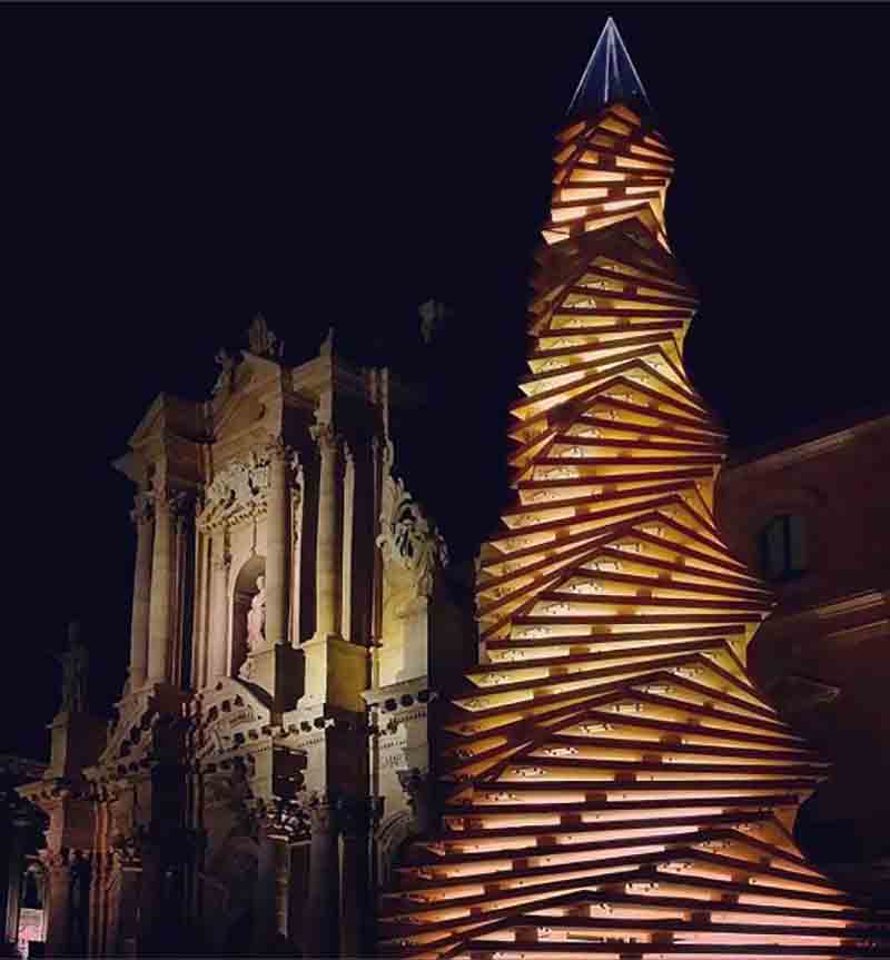 Natale, gli alberi più belli d’Italia: LE IMMAGINI