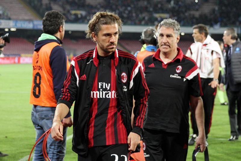 Milan, Berlusconi scarica Cerci. Su Boateng e Zapata… Milan, Berlusconi scarica Cerci. Su Boateng e Zapata…