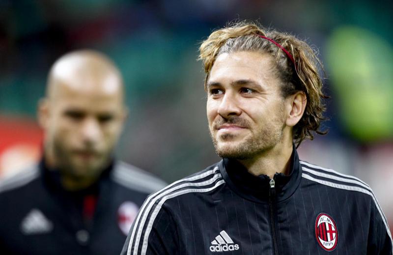 Milan, Berlusconi scarica Cerci. Su Boateng e Zapata… Milan, Berlusconi scarica Cerci. Su Boateng e Zapata…