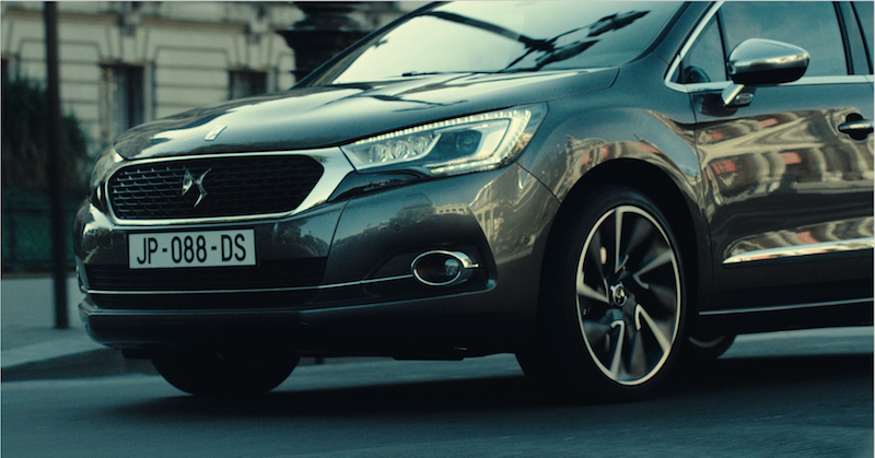JOËL DICKER PROTAGONISTA SULLA NUOVA DS 4 E DS 4 CROSSBACK JOËL DICKER PROTAGONISTA SULLA NUOVA DS 4 E DS 4 CROSSBACK
