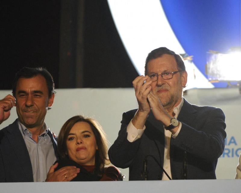 Spagna, Rajoy non perde tempo: oggi primo incontro con il Psoe Spagna, Rajoy non perde tempo: oggi primo incontro con il Psoe