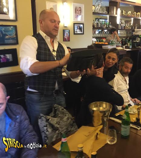 Belen single: Vieri torna in Italia. Striscia la Notizia li sorprende Belen single: Vieri torna in Italia. Striscia la Notizia li sorprende