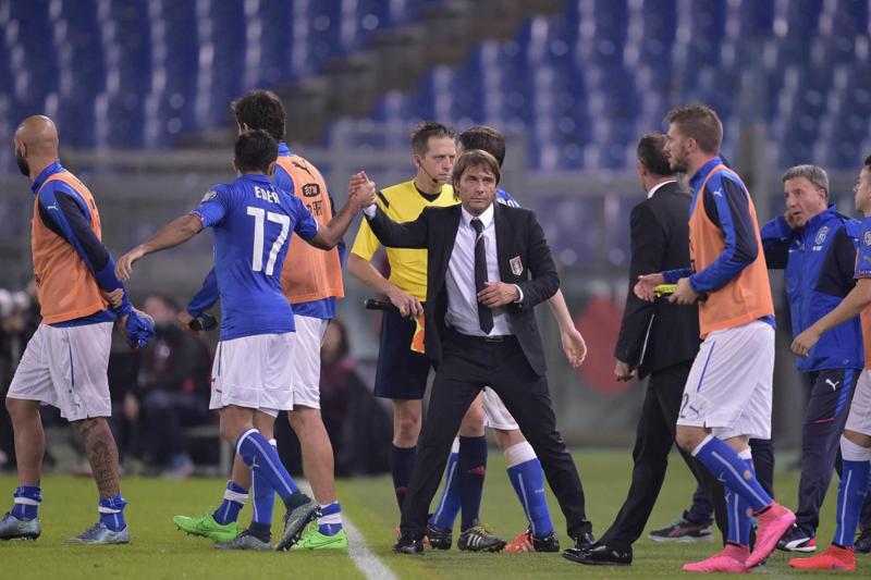 Real Madrid, Conte in corsa per la panchina. E c’è un altro italiano… Real Madrid, Conte in corsa per la panchina. E c’è un altro italiano…