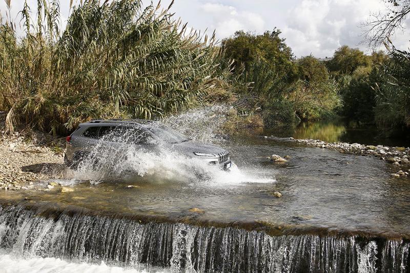 Jeep alla conquista dell’Etna Jeep alla conquista dell’Etna