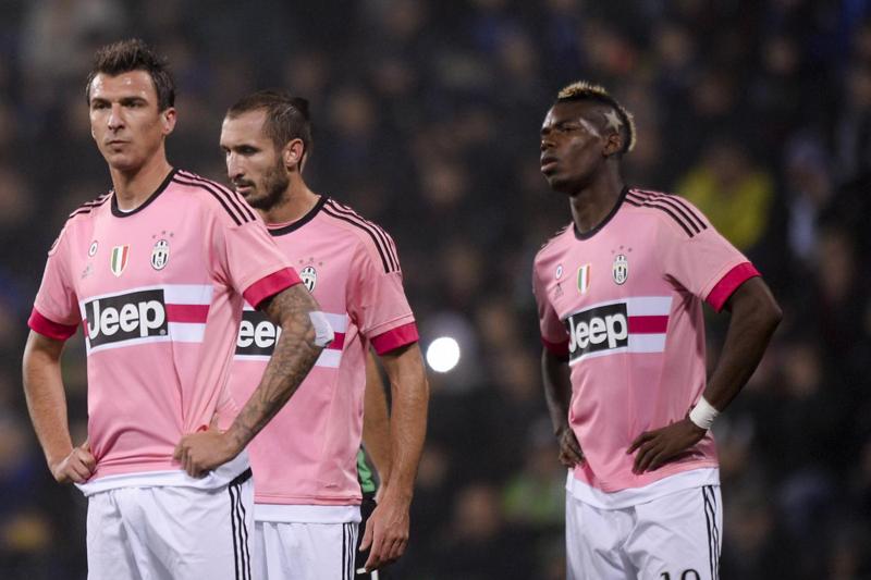Juventus, il 2015 finisce con nuovi guai muscolari: Mandzukic e… Juventus, il 2015 finisce con nuovi guai muscolari: Mandzukic e…