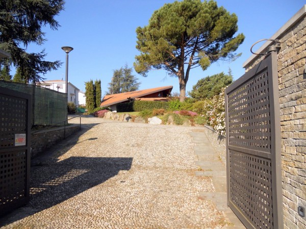 Case vip vendute e acquistate nel 2015: ecco le foto Case vip vendute e acquistate nel 2015: ecco le foto