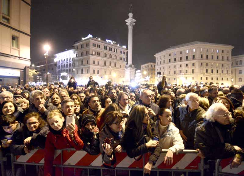 Porta Santa al Divino Amore il 6 gennaio. Ma Francesco “delega” il vicario Vallini Porta Santa al Divino Amore il 6 gennaio. Ma Francesco “delega” il vicario Vallini