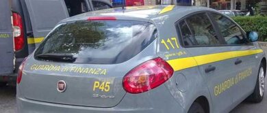 Cosenza, per le luminarie spesi 700 mila euro in 3 anni. L’indagine