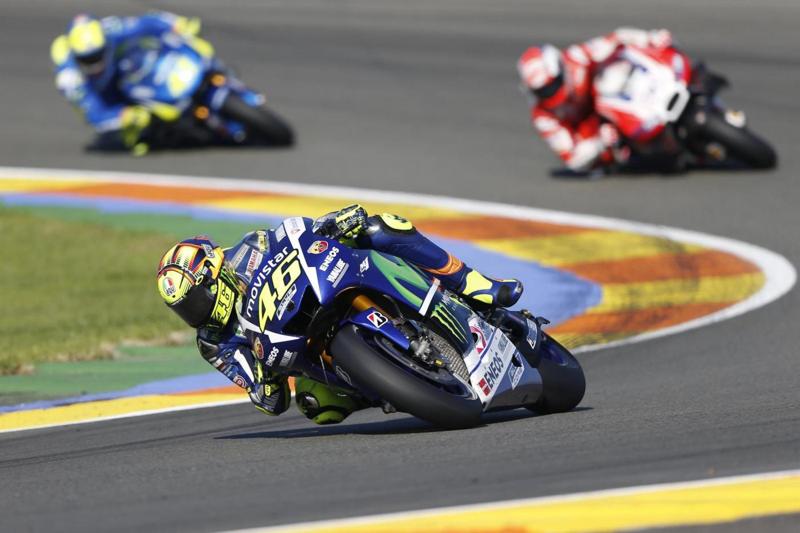 Guerra Valentino Rossi – Marquez costa cara a Ezpeleta? Lui smentisce