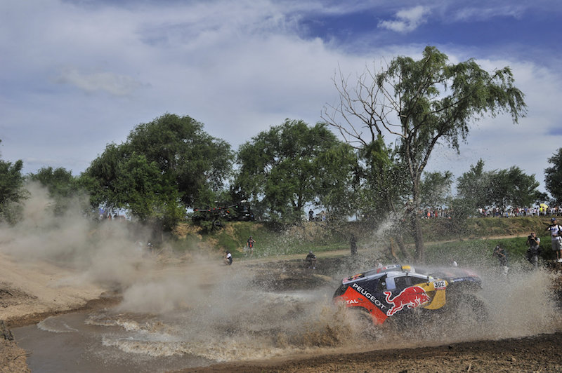 DAKAR 2016 : Sebatian Loeb sua anche la terza tappa DAKAR 2016 : Sebatian Loeb sua anche la terza tappa