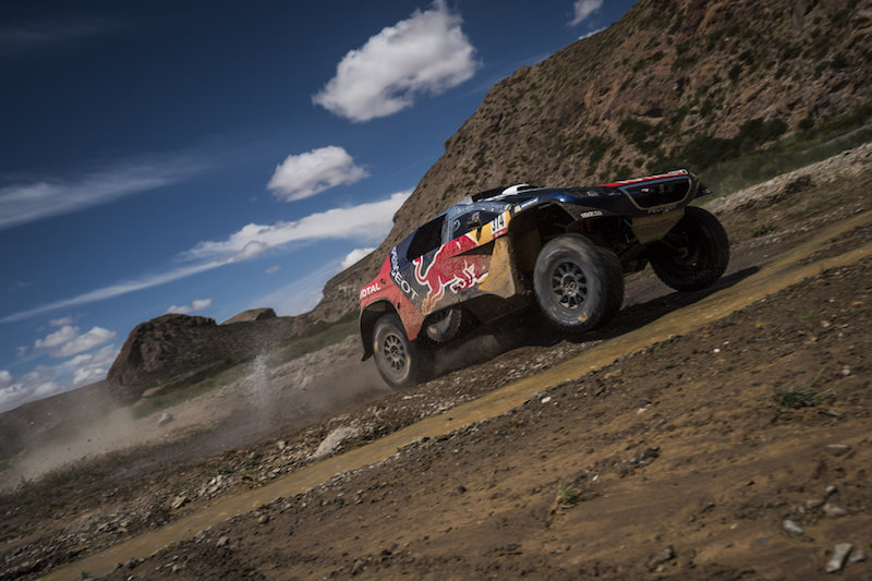 DAKAR 2016: Peugeot 2008 DKR in fuga per la vittoria DAKAR 2016: Peugeot 2008 DKR in fuga per la vittoria