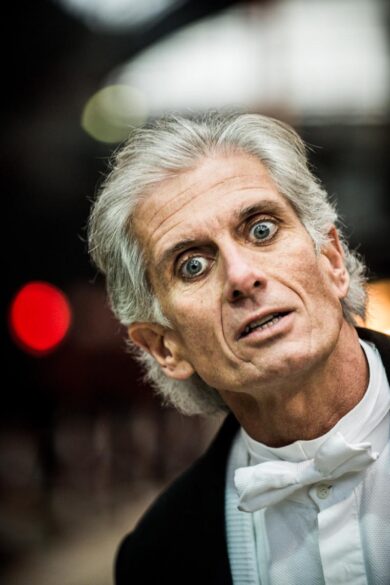 ‘Grande Serata futurista’  uno spettacolo di Massimiliano Finazzer Flory