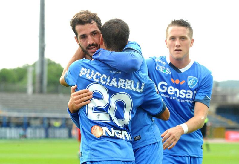 Juventus, due schiaffi al Milan: Sensi e l’ex Saponara vicinissimi