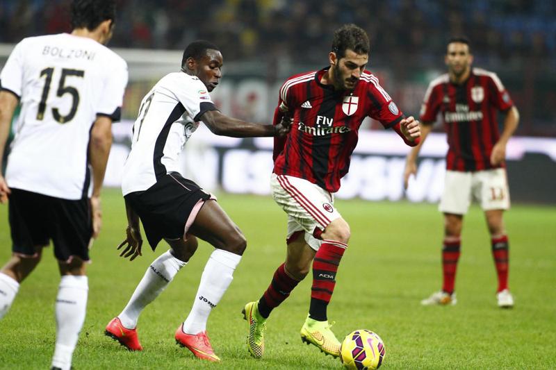 Juventus, due schiaffi al Milan: Sensi e l’ex Saponara vicinissimi