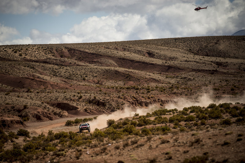 Dakar 2016: Sainz con la Peugeot 2008 DKR domina la 7° tappa