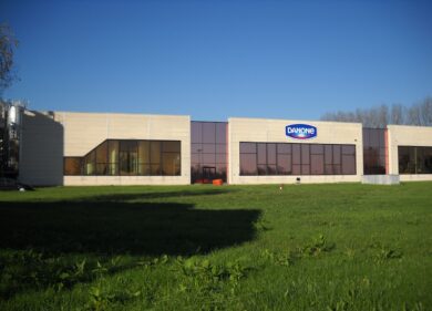 Danone, “pubblicità ingannevole e truffa”: consumatori contro Danacol