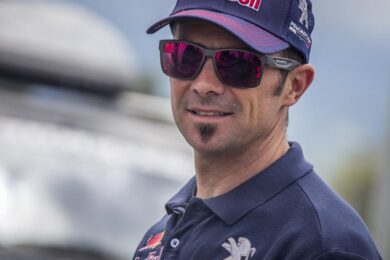 Dakar 2016 : il Team Peugeot Total occupa le prime tre posizioni nella classifica generale