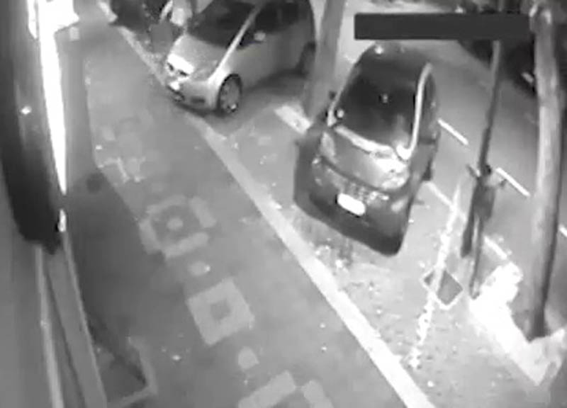 Pescara, insegnavano ai bambini a rubare. VIDEO Pescara, insegnavano ai bambini a rubare. VIDEO