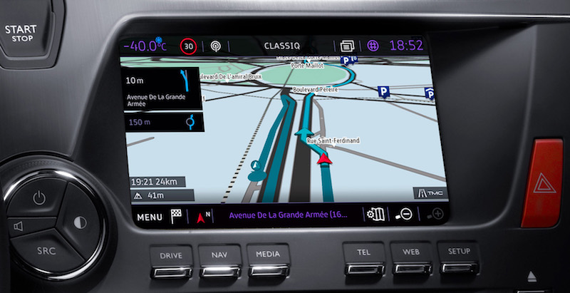 Nuova DS5, il 2016 connessa in tempo reale Nuova DS5, il 2016 connessa in tempo reale