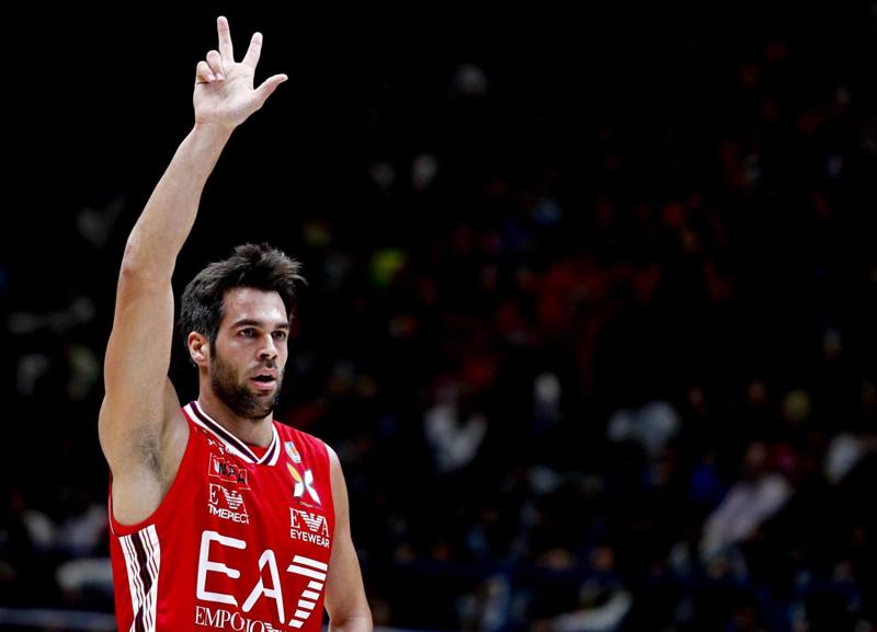Olimpia Milano vince in Eurocup. Cerella gladiatore sotto gli occhi di Russel Crowe
