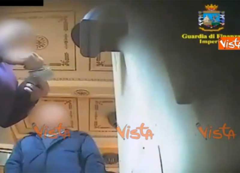 Sanremo, assenteismo in Comune. Primi 4 dipendenti licenziati Sanremo, assenteismo in Comune. Primi 4 dipendenti licenziati