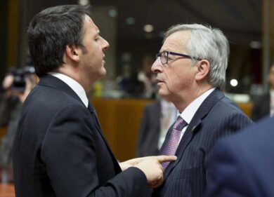 Renzi risponde a Juncker. E manda Calenda a Bruxelles