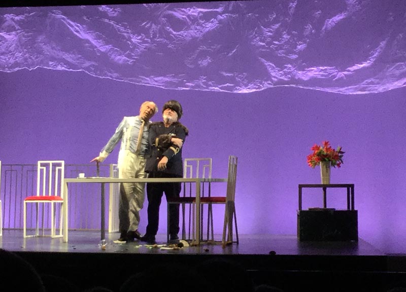 Gleijeses e Messeri in un Pirandello divertente e virtuoso