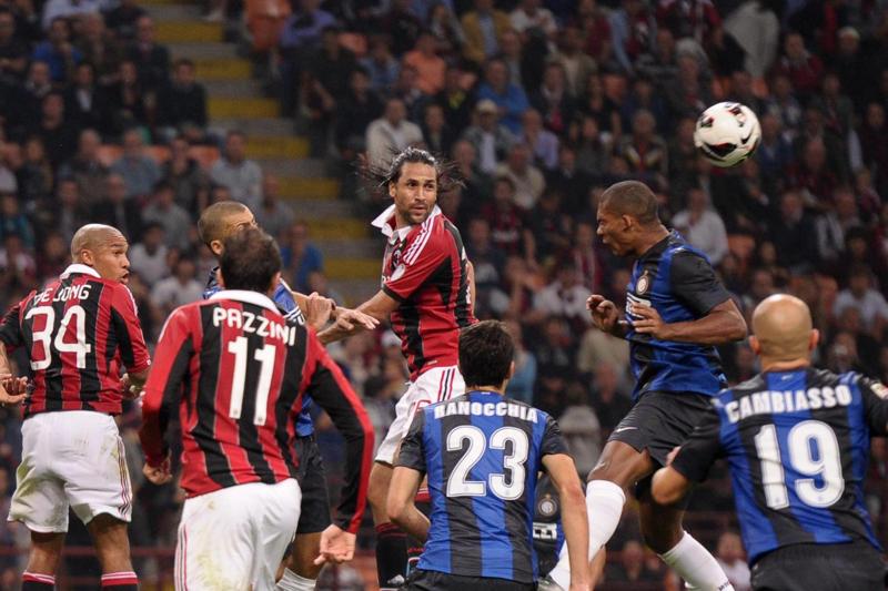 Mario Yepes addio: l’ex difensore del Milan si ritira dal calcio