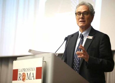 Rutelli ha pronta la lista civica. Progetto Campidoglio: scacco al Pd