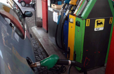 Benzina, risparmiamo 15 milioni grazie ai cartelli elettronici in autostrada