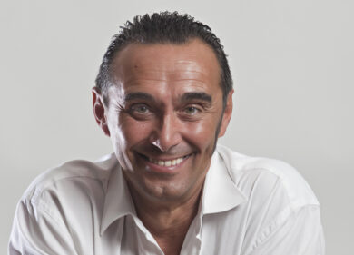 La comicità di Giacobazzi a febbraio al Manzoni di Milano