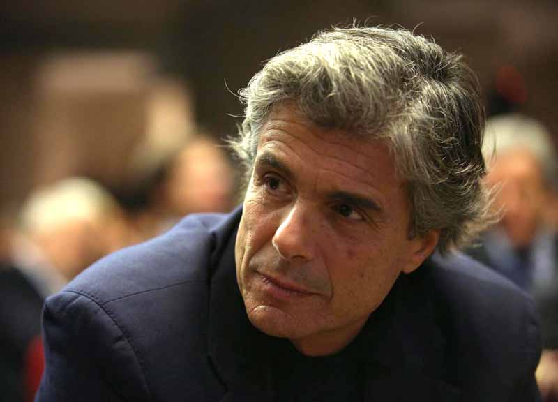 Storace invoca le primarie del centrodestra, Marino corre contro il Pd Storace invoca le primarie del centrodestra, Marino corre contro il Pd