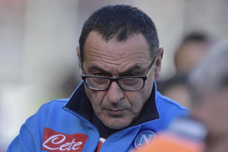 Sarri si schiera per i matrimoni gay. Pace con Mancini alle Iene Sarri si schiera per i matrimoni gay. Pace con Mancini alle Iene