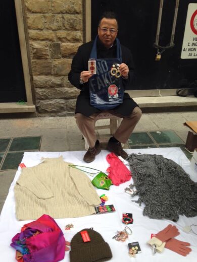 Buonanno venditore abusivo nero: “Sono il Martin Luther King bianco”