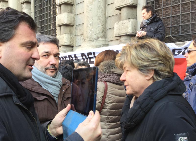 #svegliaitalia, piazze piene. Da Camusso a Pisapia le interviste