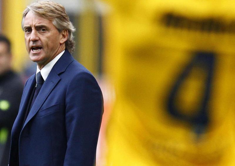 Calciomercato, Mancini: “Lavezzi sì, a luglio. Guarin? Ho un debole” Calciomercato, Mancini: “Lavezzi sì, a luglio. Guarin? Ho un debole”